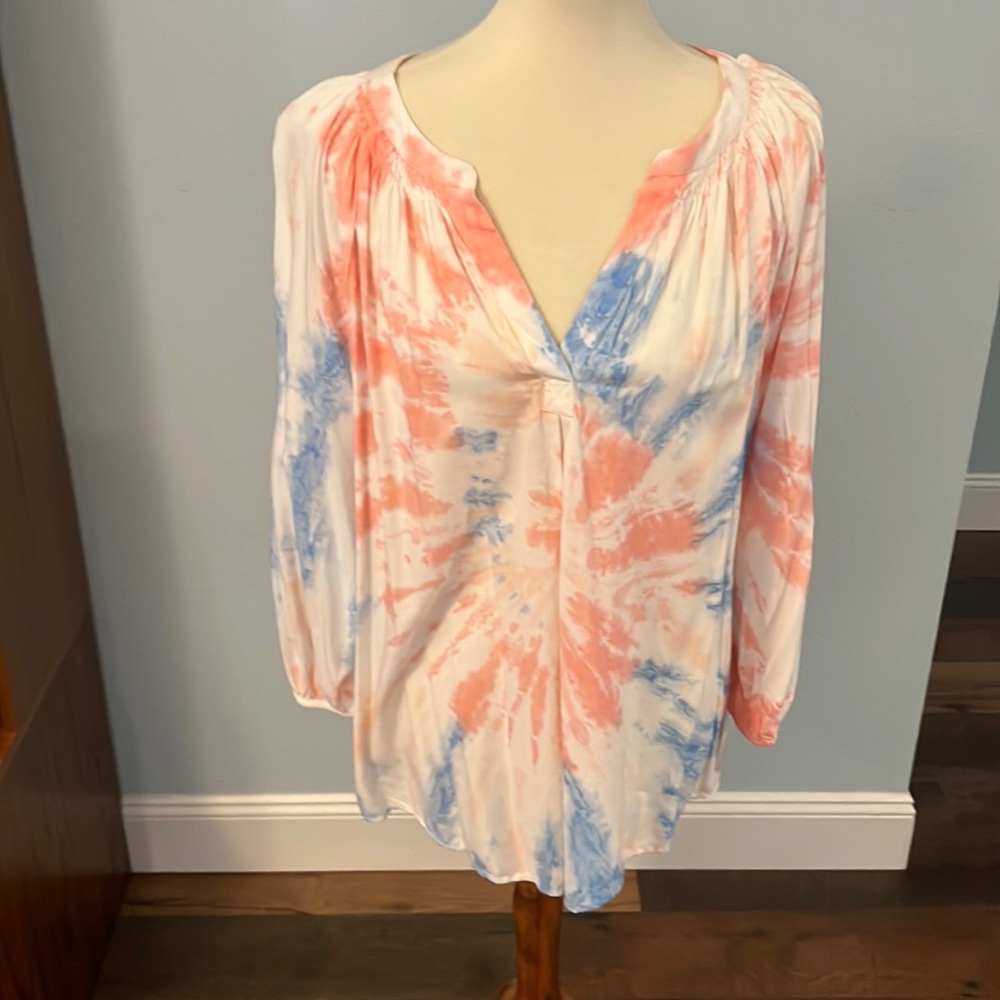 Crown and ivy tie die blouse